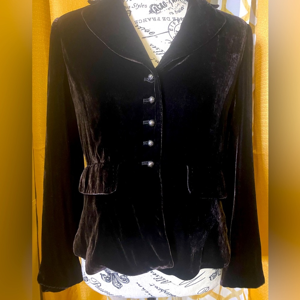 Ann Taylor Women’s Blazer